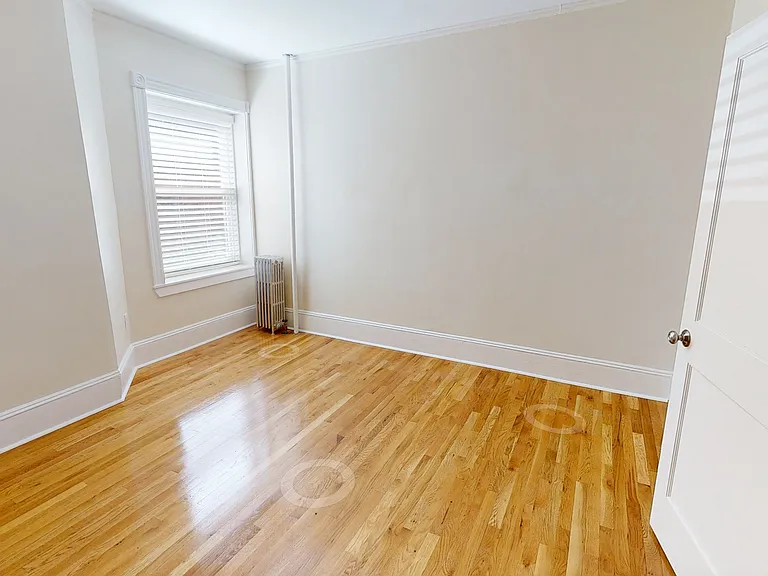 1595 Beacon St #13 — Photo 6