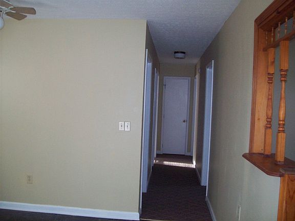 4th image of 665 Joyce Ave