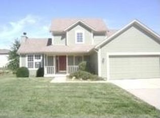 1300 White Oak Pl, Pleasant Hill, MO 64080