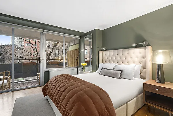 Sold by Town Residential | media 22