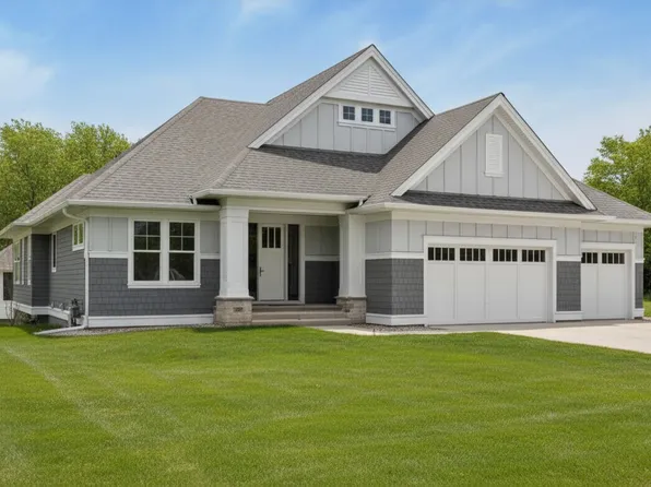3961 White Oak Ln, Excelsior, MN 55331
