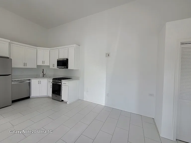 6509 Morrill Rd — Photo 10