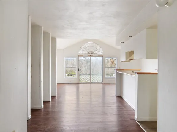 1507 Slaterville Rd, Ithaca, NY 14850