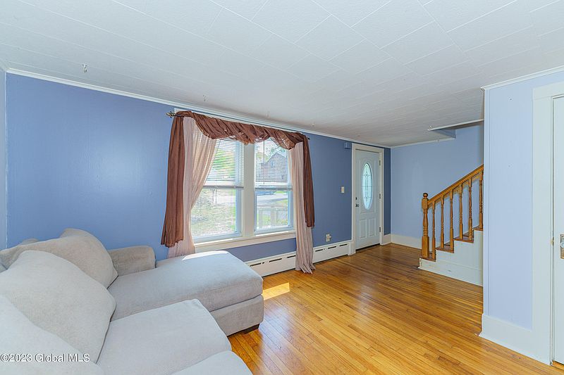 2nd image of 43 Waterford Avenue