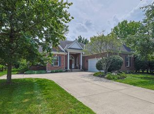 7919 Mitchell Farm Ln, Cincinnati, OH 45242
