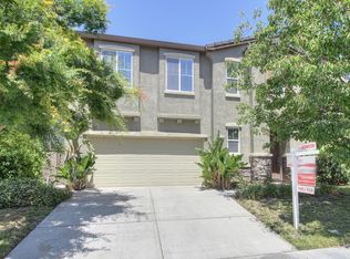 6725 Sao Tiago Way, Elk Grove, CA 95757