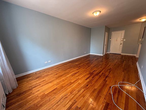 3rd image of 2331 Ocean Ave #B3