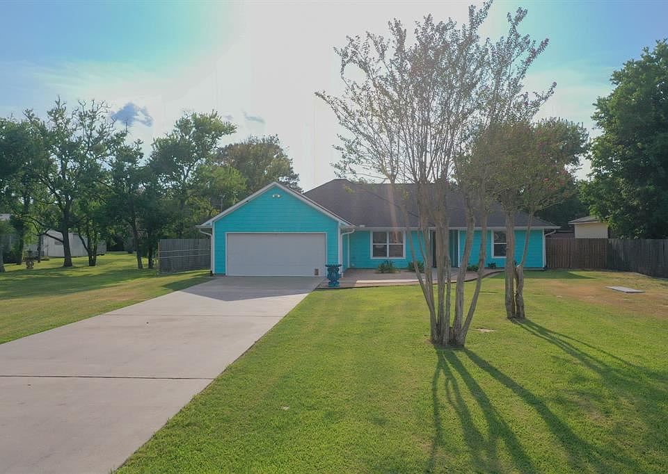 1st image of 4118 Grand Blvd