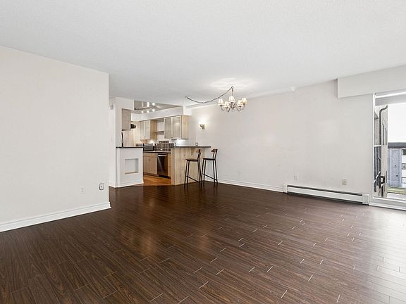 5th image of 330 E 1st St #203