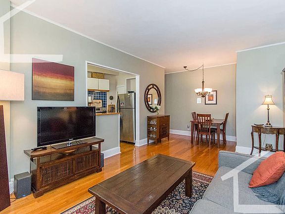 2nd image of 36 Winchester St #1B