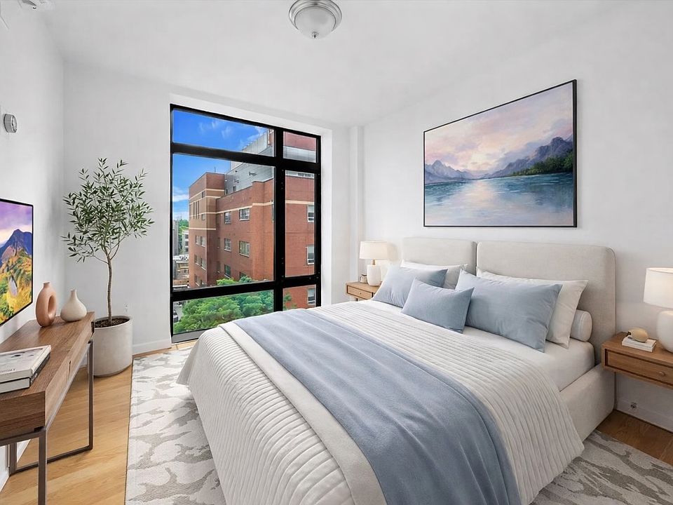 1st image of 1980 Amsterdam Ave Unit 6