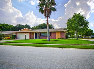 14290 113th Ave, Largo, FL 33774