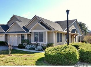 10 Champion Ct, Waynesville, NC 28786