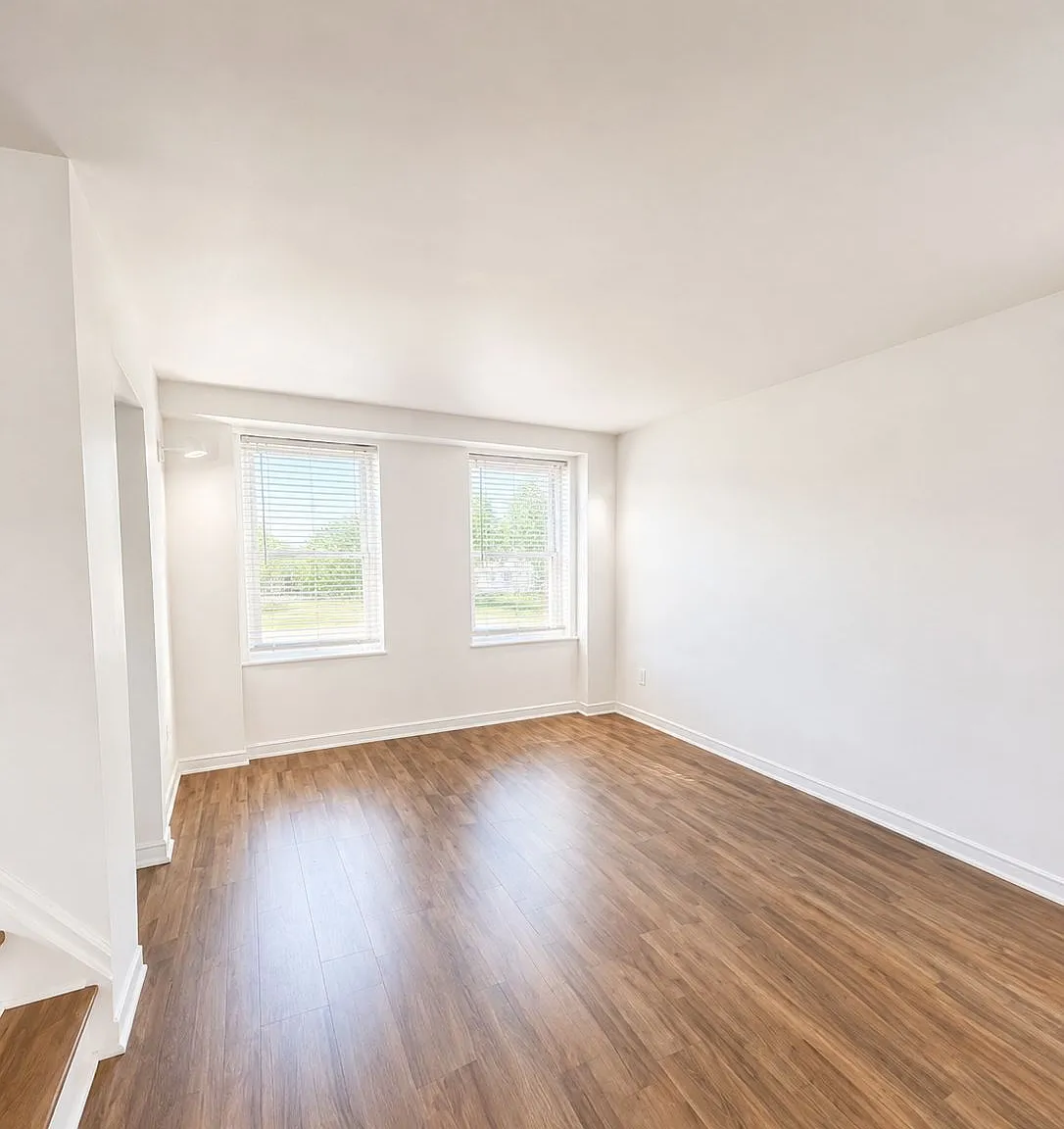 4 bed, $3,000 — Photo 3