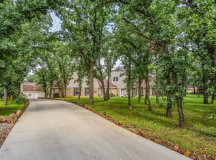 952 Ridgewood Cir, Bartonville, TX 76226