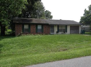 316 E Primrose Ln, Lady Lake, FL 32159