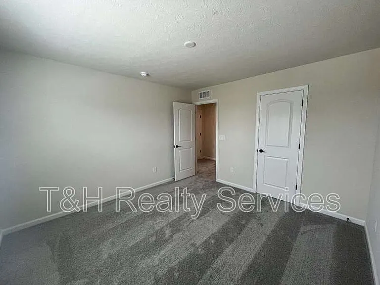 13132 Himalaya Cir — Photo 17