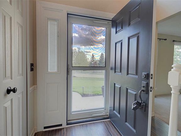 2nd image of 4692 Squire Dr