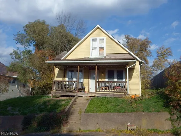 122 N Pleasant St, New Lexington, OH 43764