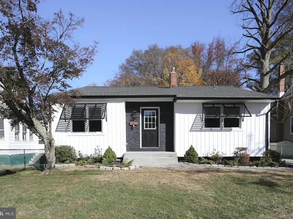 405 E Melrose Ave, Collingswood, NJ 08108