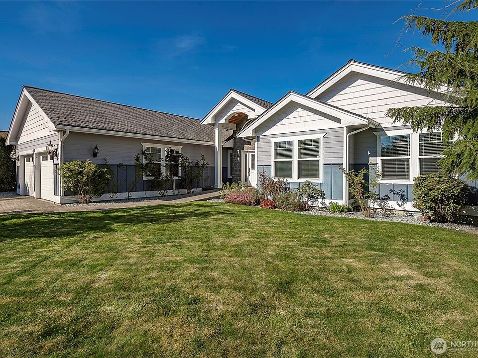 1st image of 4448 Castlerock Drive