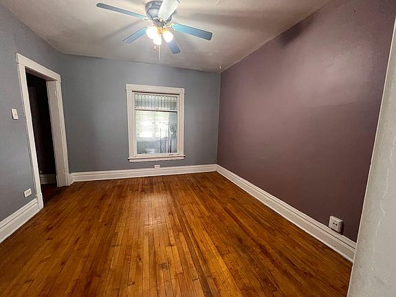 3rd image of 636 S 14th Ave APT 2