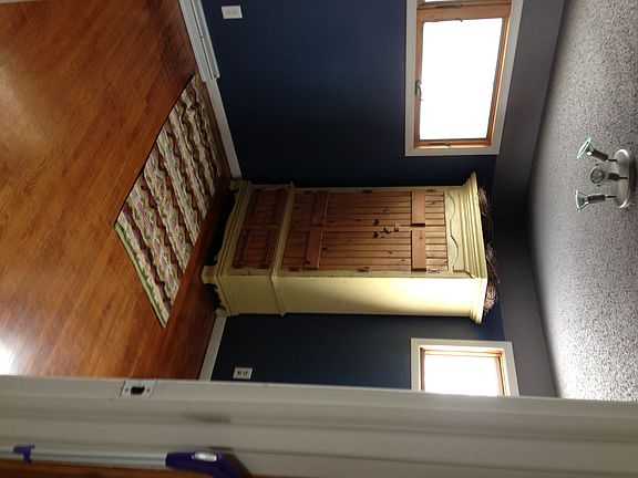 3rd image of 5320 Wood Ave