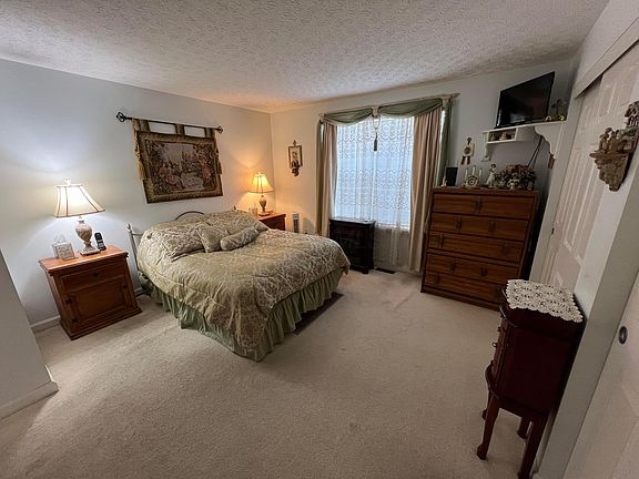 5th image of 1815 Bennigan Dr