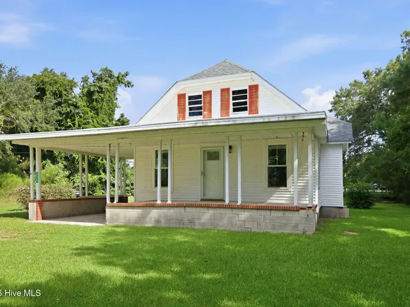 1112 Wilson Avenue, Morehead City, NC 28557