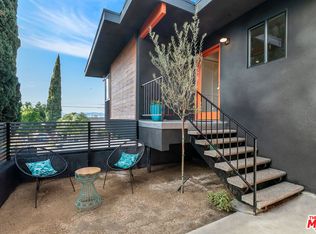 328 1/2 Parkman Ave, Los Angeles, CA 90026