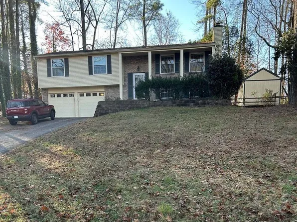 1733 Ellenwood Dr NE, Roswell, GA 30075