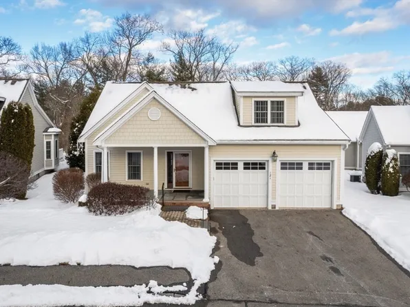 121 Cortland Dr #121, North Andover, MA 01845