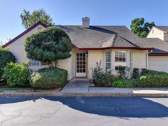2nd image of 3809 Olivebranch Ln