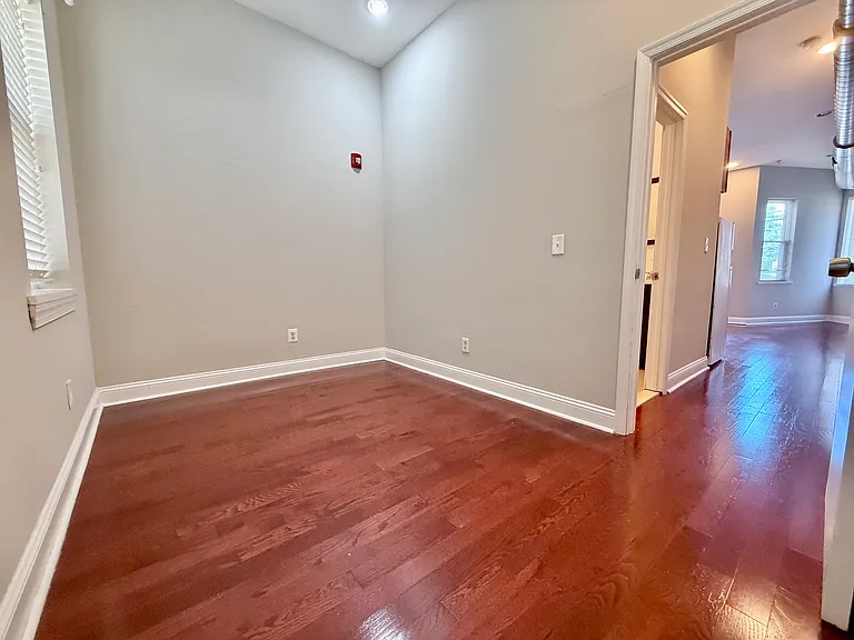 1613 Frankford Ave #O2 — Photo 7