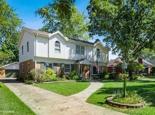 85 N Gilbert Ave, La Grange, IL 60525