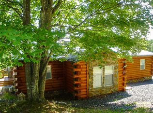 135 Freedom Trl, West Jefferson, NC 28694