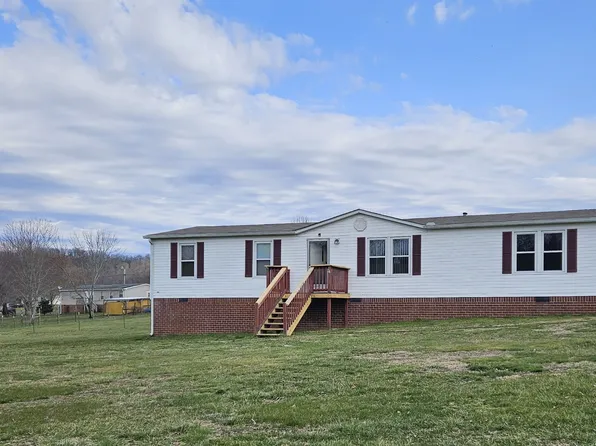 295 Hopewell Rd, Bradyville, TN 37026