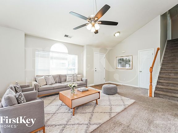 4th image of 1585 Heatherton Rd