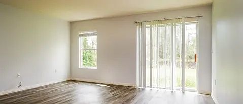 3rd image of 27463 Chinquapin Dr