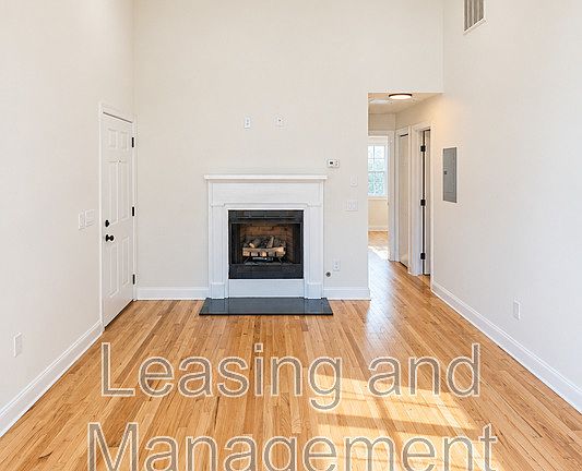 3rd image of 180 Line St APT D