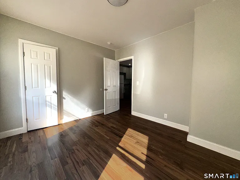 105 Churchill St #1 — Photo 6