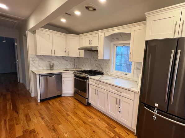 202-23 45th Rd UNIT 2