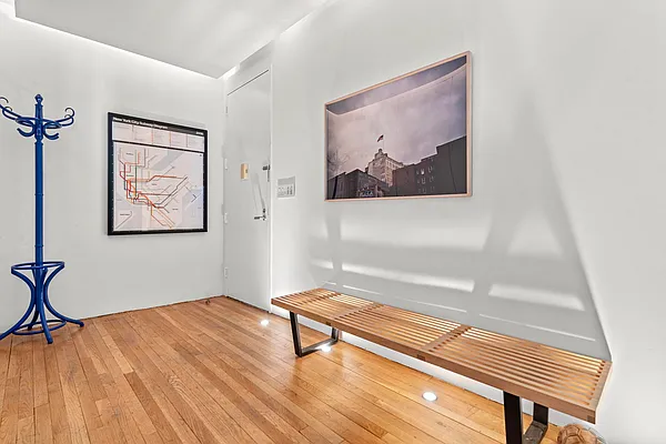 Rented by Compass | media 18