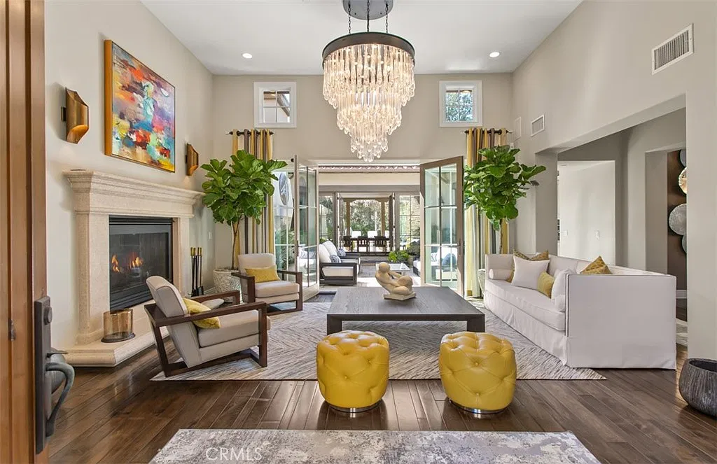 4 bed, 3.5 bath, 3759 sqft, $35,000 — Photo 4