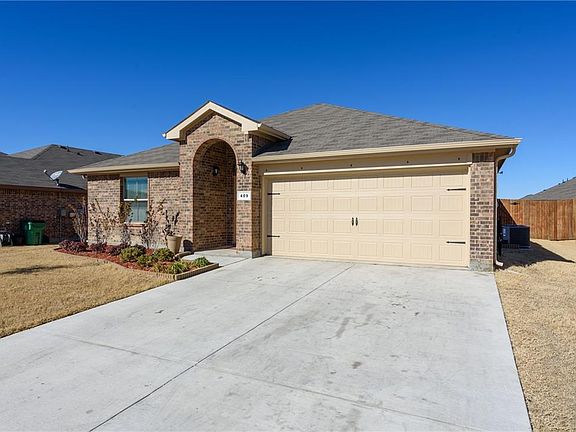 3rd image of 409 Keenland Way