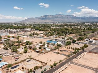 411 Camino Espanol NW, Albuquerque, NM 87107