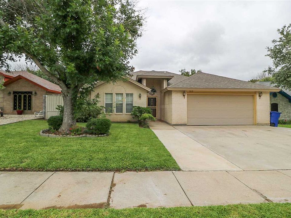 1st image of 1613 Sherwood Dr