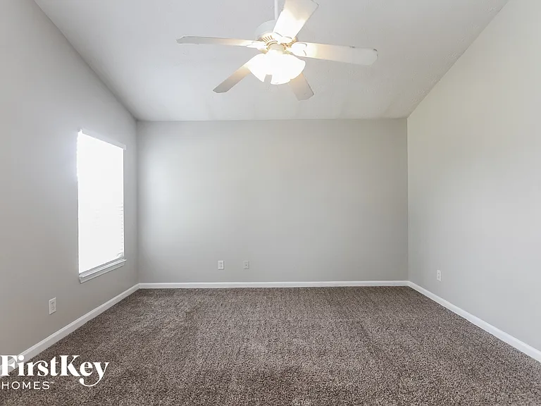 8309 Catchfly Dr — Photo 11