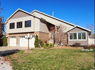 1923 E Sunny Glen Cir, Sandy, UT 84093
