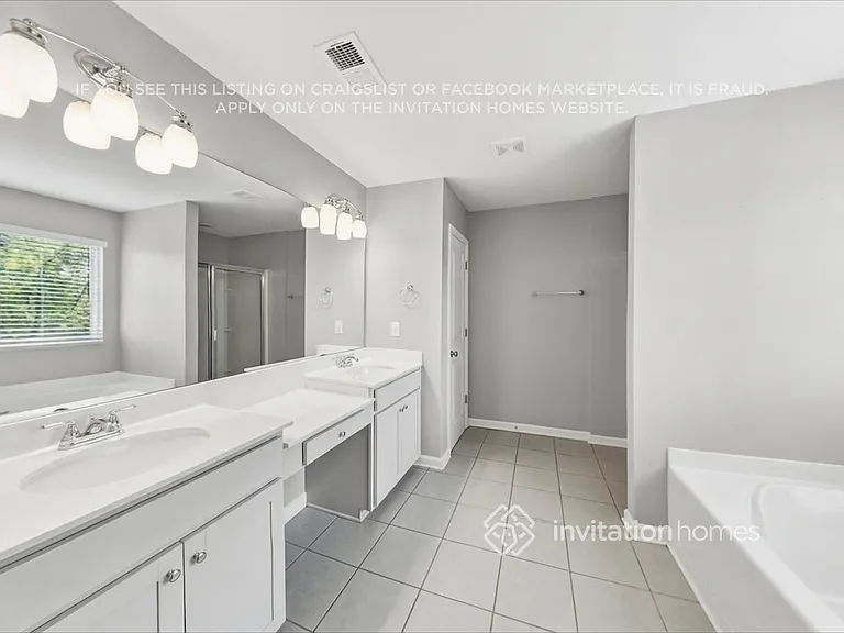 555 S Fortune Way — Photo 12